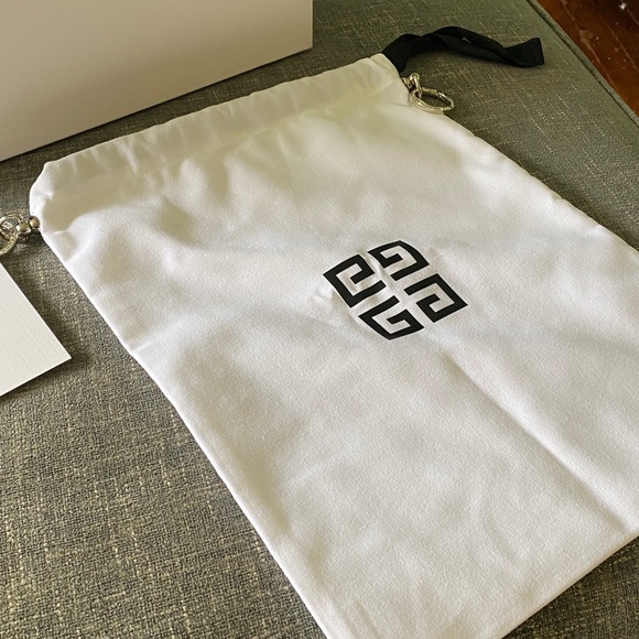 Givenchy Drawstring Bag - Picture 9 of 10